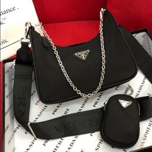 Prada re-edition 2005 nylon bag